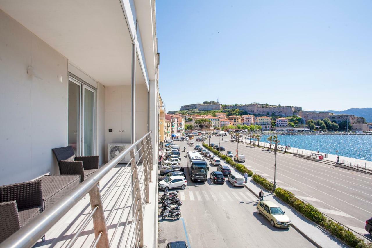 Appartamenti Lungomare Portoferraio - Goelba Екстериор снимка